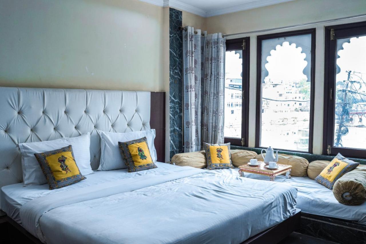 Hide-In Udaipur - A Lake View Boutique Hotel Luaran gambar