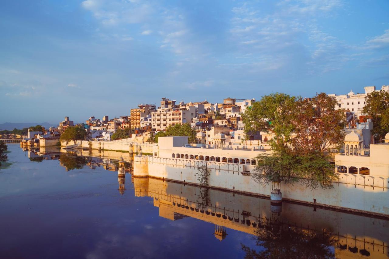 Hide-In Udaipur - A Lake View Boutique Hotel Luaran gambar