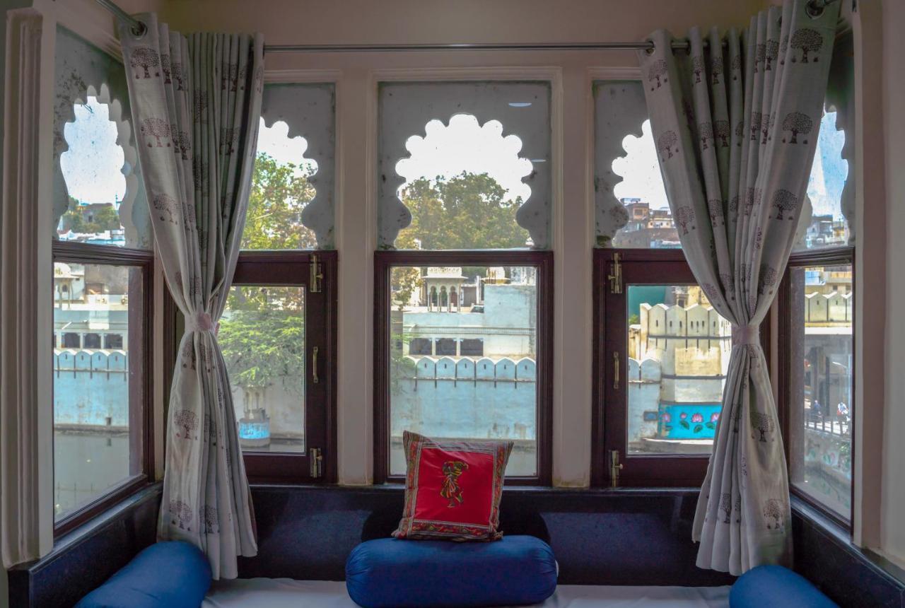 Hide-In Udaipur - A Lake View Boutique Hotel Luaran gambar