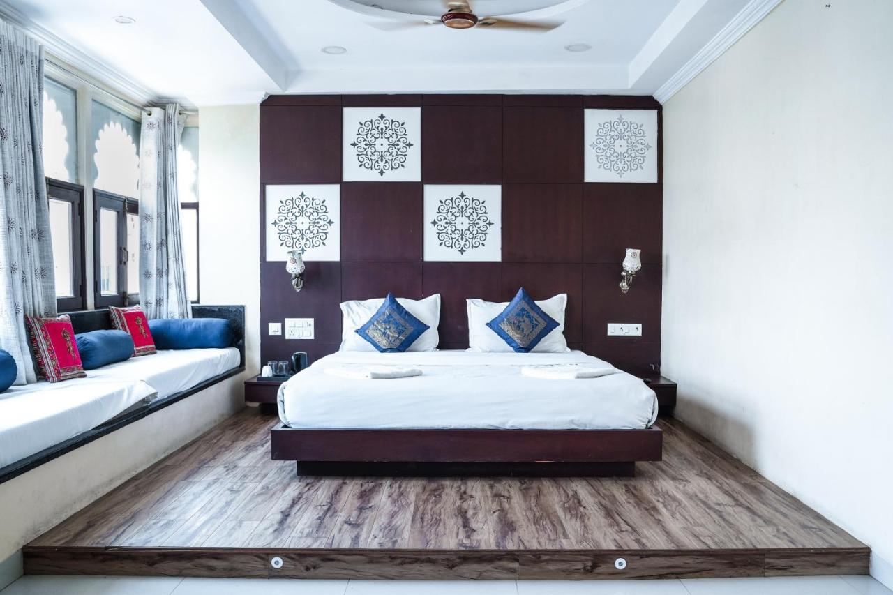 Hide-In Udaipur - A Lake View Boutique Hotel Luaran gambar